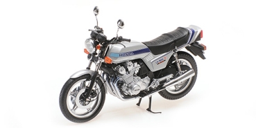 122161904	HONDA CB 900 F BOL D’OR – 1978 – SILVER	1:12